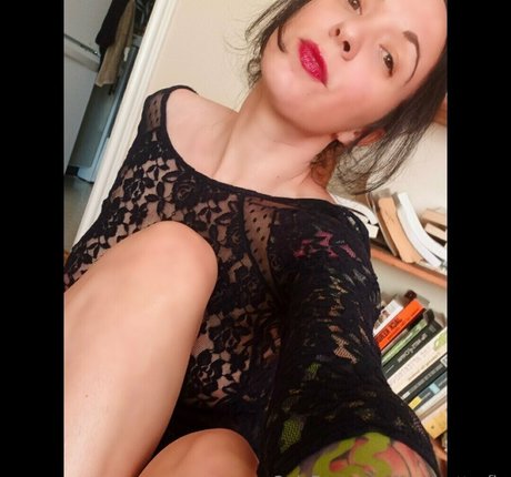 clothed onlyfans free naked pics