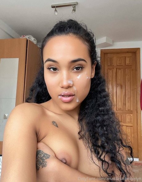 anastasiabrokelyn hot pornstar archive