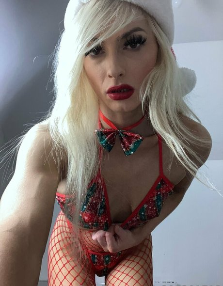 naughtymomkass star high quality image