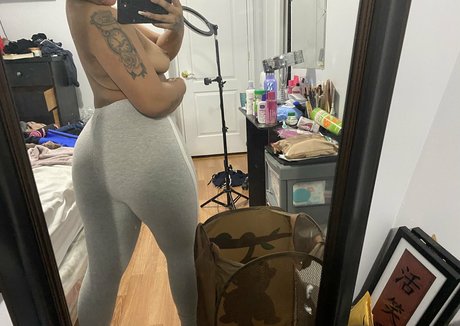 iwantfeli hot actress pic