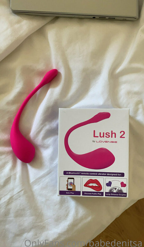 hairy armpits onlyfans beautiful nude images