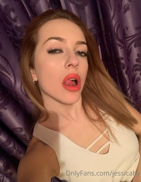 jessicahy exclusive star pics