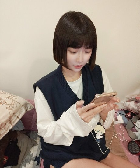 lalalalala0730 model hot photos