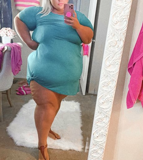 fluffybarbie high quality actress picture