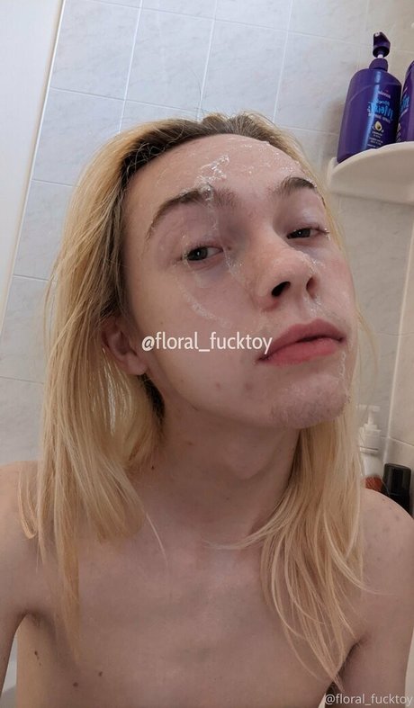 floral fucktoy model pics