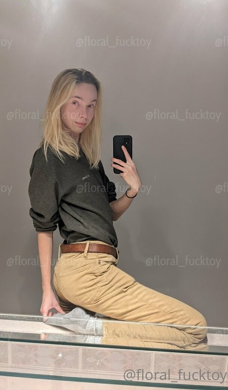 floral fucktoy pornstar sex pic