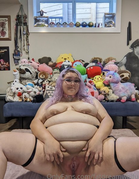 fatdreamwaifu profile pic