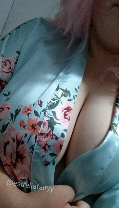 fatdreamwaifu art model galleries