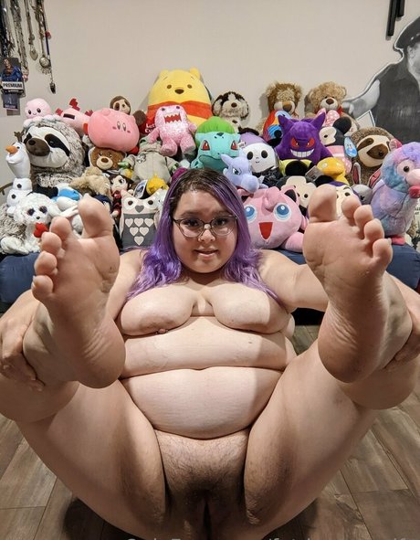fatdreamwaifu model pornographic image