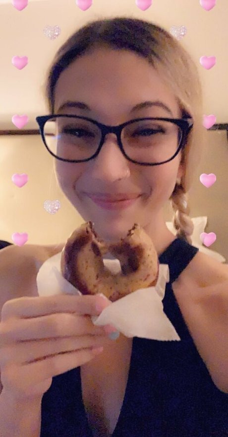 realgarnetrose high quality actress archive