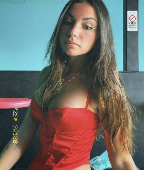 Gabimfmoura nice model image