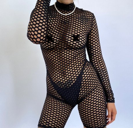 Alice Copeland model naked pic