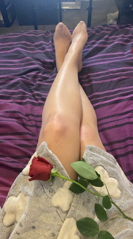 suziesuze nudes actress images