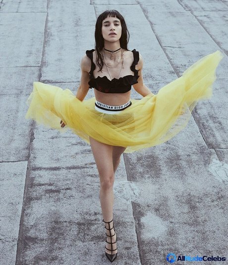 Sofia Boutella model hot image