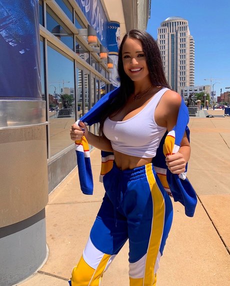 Rachel Stuhlmann porn actress pictures