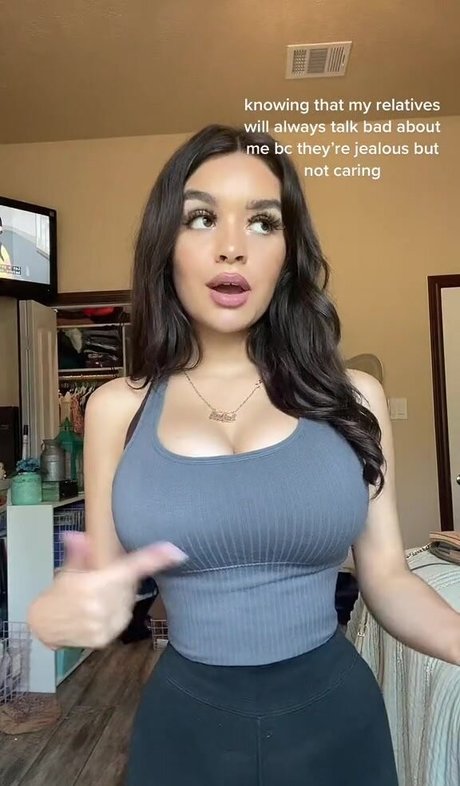 Erika Morfin free model archive