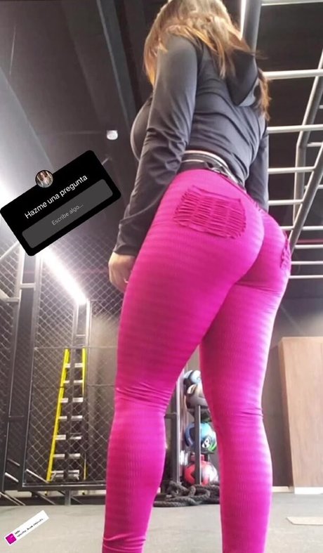 Arely Walle free star photo