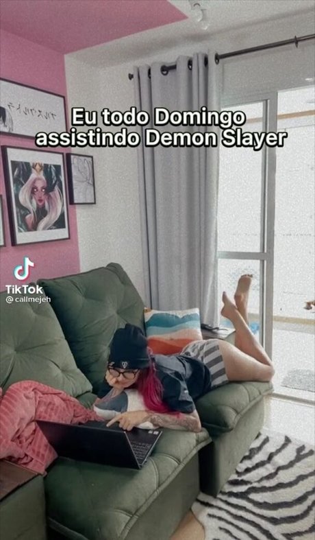 Callmejeh sex model image