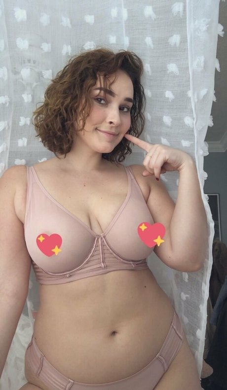 sexyredinbed adult star pics