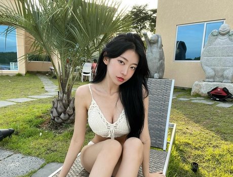 Haxxnini nice pornstar photo