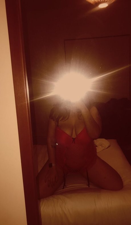 Lightnesss star pornographic pictures