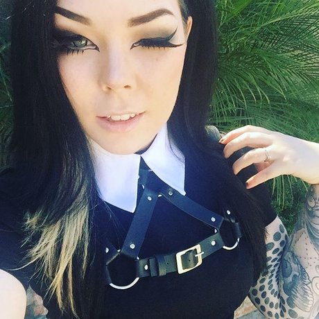 Suzy Berhow pretty pornstar image