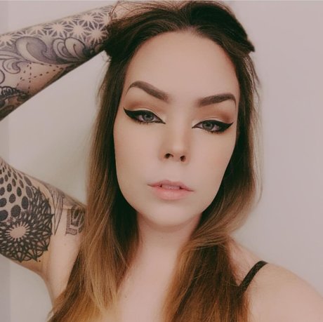 Suzy Berhow hot pornstar photos