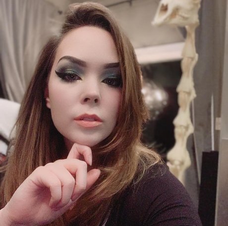 Suzy Berhow perfect model image