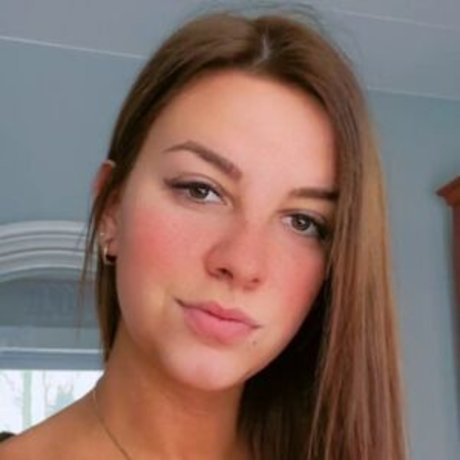 Laurence erotic pornstar image