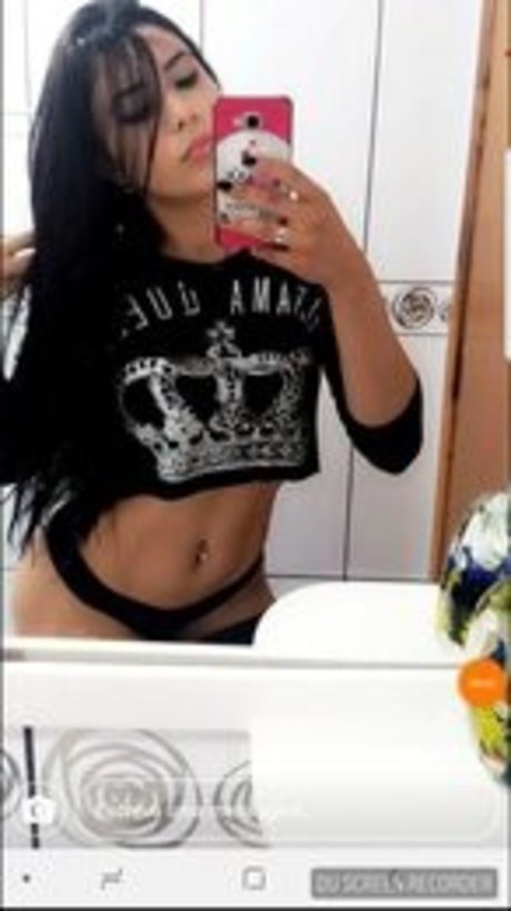 Helen Japa model naked pic