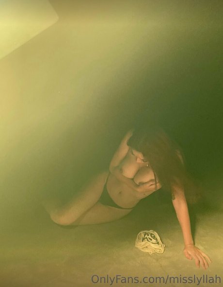 misslyllah pornographic actress photo