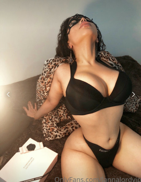 shaved onlyfans art porn gallery