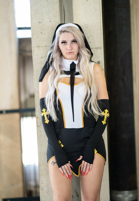 Captainraelynn art pornstar pictures