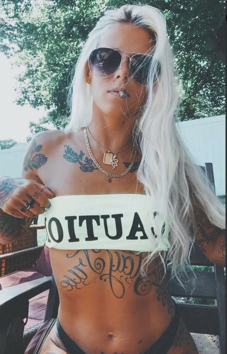 Bbygirl Justpeachiii pornstar nude img