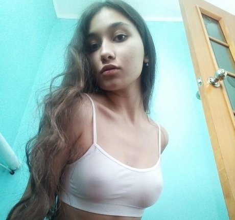 Yulia Sweet Girl erotic pornstar archive