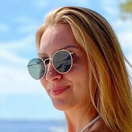 Lana Briski beautiful star pic