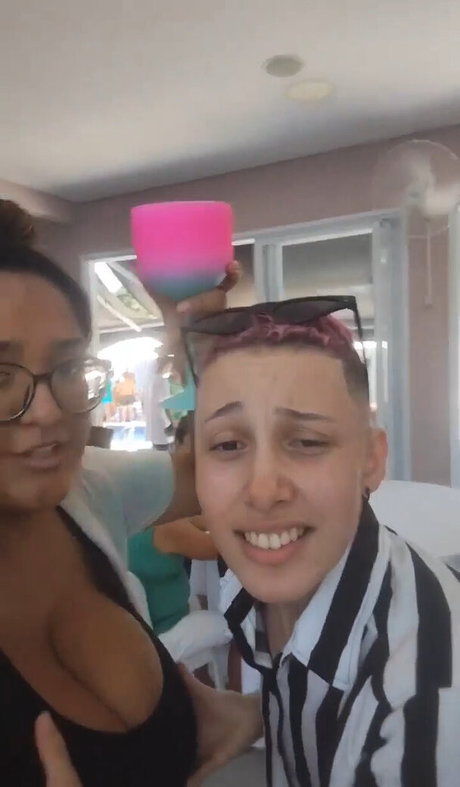 Sofia Mendonca thumbnail