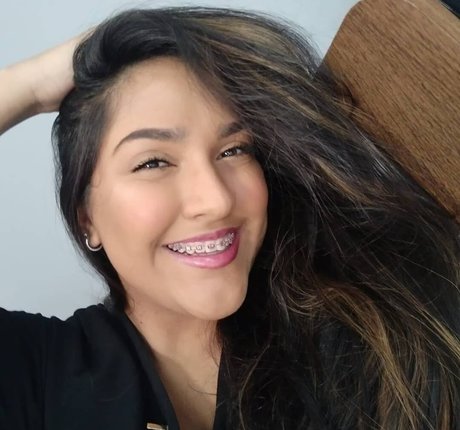 Sofia Mendonca pornstar sexy image