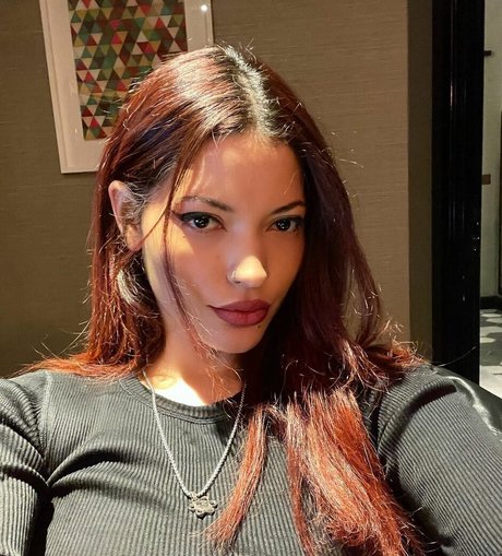 Maxine Ashley beautiful pornstar images