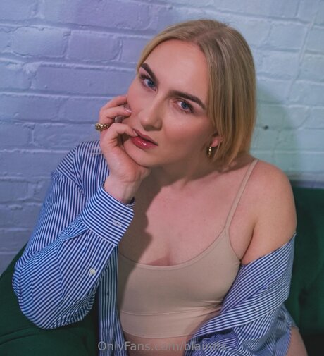 blairets model exclusive photos