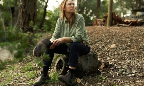 Anna Torv profile pic