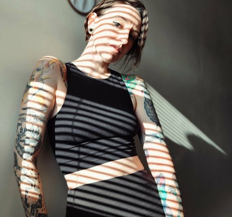 Jessica Conditt model exclusive img