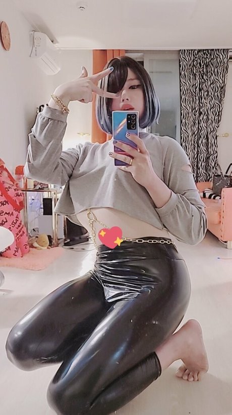 Bunnycatray model sex photos