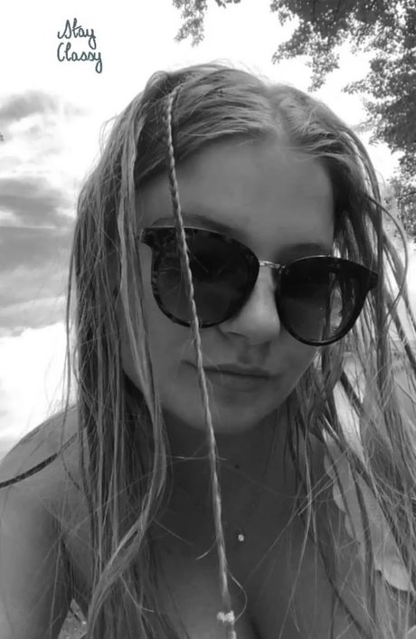 Aline Zwahlen high quality model images