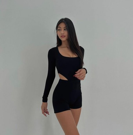 gilga d pornstar naked image