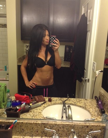 Wailana Geisen exclusive pornstar pictures