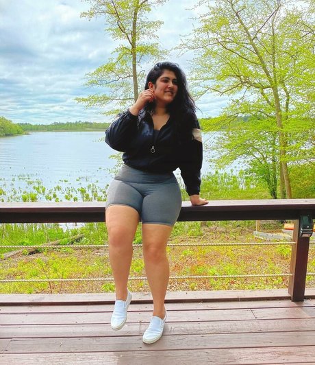 Sanjana pretty pornstar picture