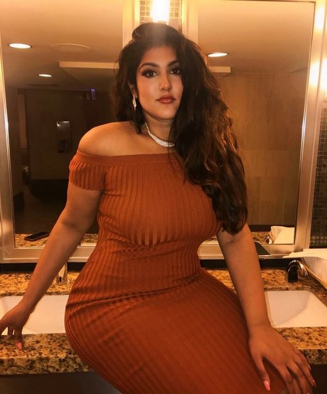 Sanjana adult star images