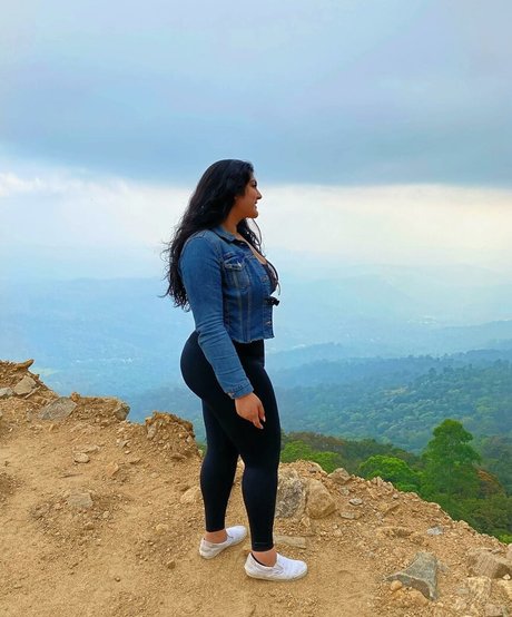 Sanjana star best galleries