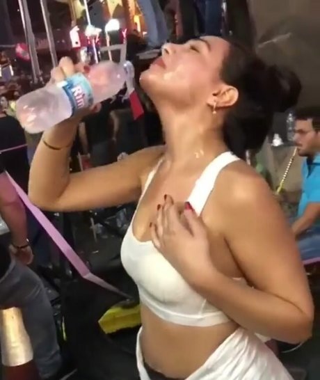 Miriam Tay art star pictures